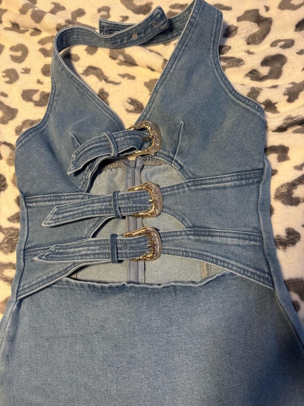 Commense Blue Denim Buckle Mini Dress - Picture 4 of 9